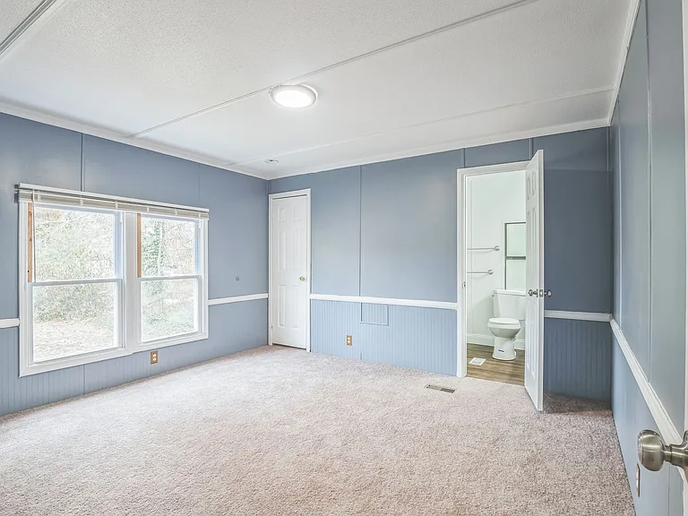 7601 Magnolia Dr — Photo 16