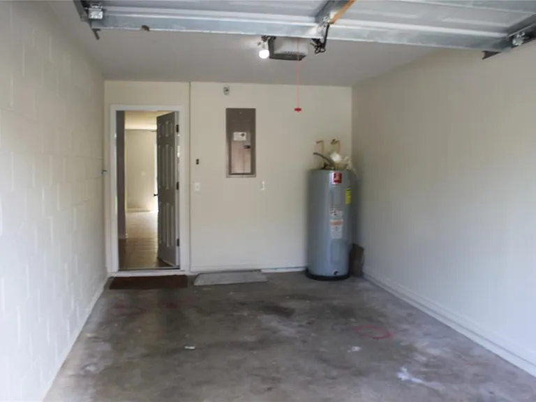 669 Cresting Oak Cir #30 — Photo 12