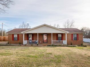 140 Davis Ln, Florence, AL 35634