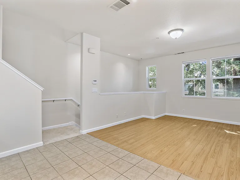 2189 Beech Cir #1 — Photo 14