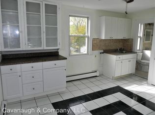 5 Pameacha Ave, Middletown, CT 06457