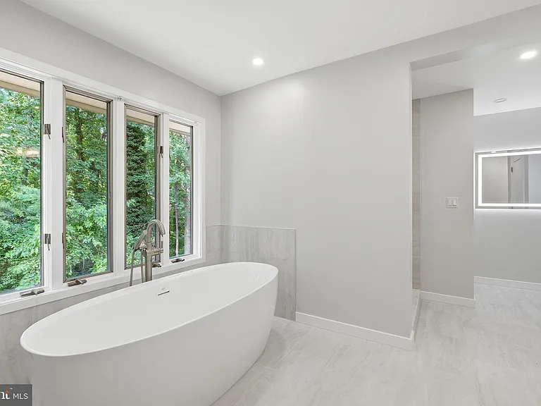 22 Poplar Point Rd — Photo 17