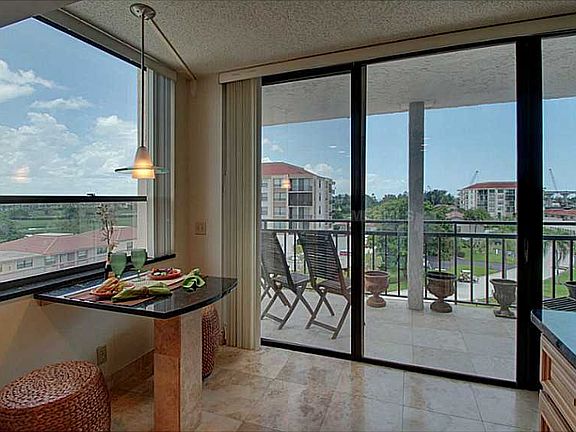 5th image of 6211 Sun Blvd APT 504