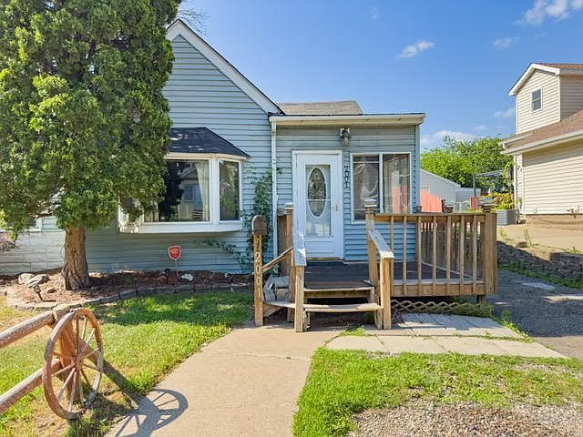 1st image of 2001 Nortonia Ave