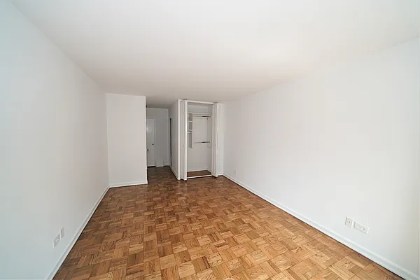 Rented by Corcoran | media 9