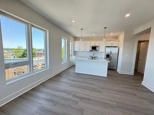 Floor plan 212
