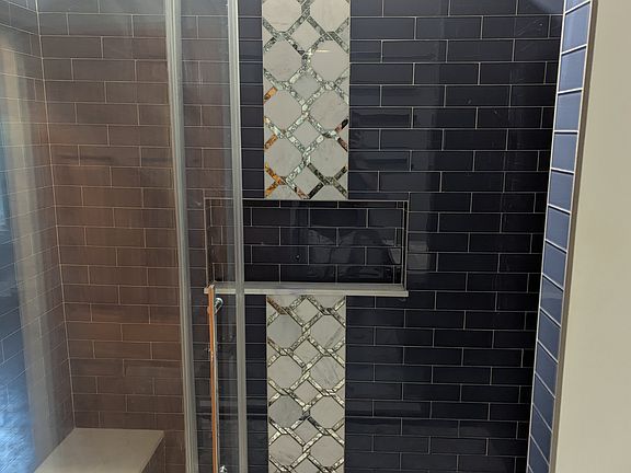 4th image of 43 Whitfield St #3