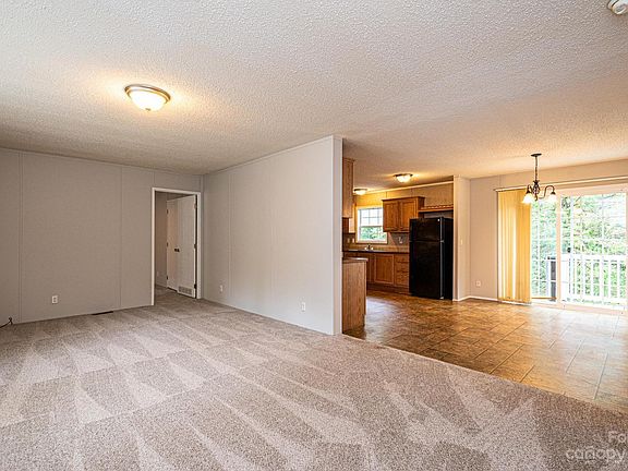 4th image of 1114 McRee Heights Cir