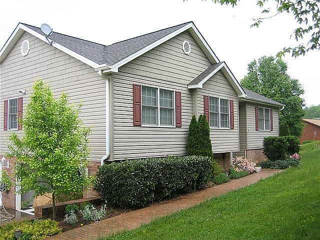 87 Whitt Road