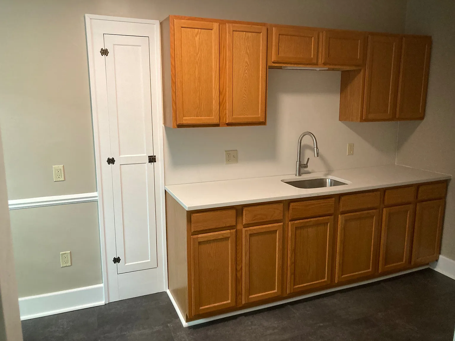Studio, 500 sqft, $1,150 — Photo 2