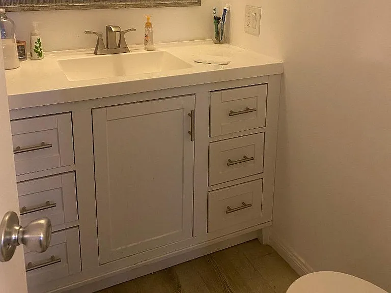 1300 Midvale Ave #207 — Photo 2