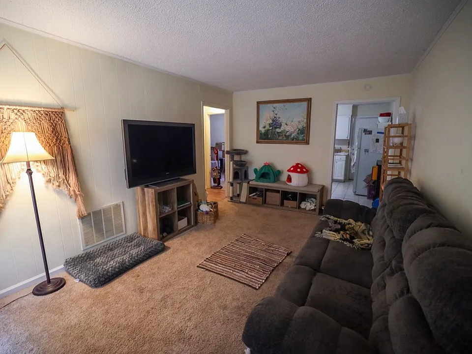 505 Old Central Rd