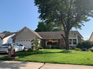 1274 Colby Dr, Saint Peters, MO