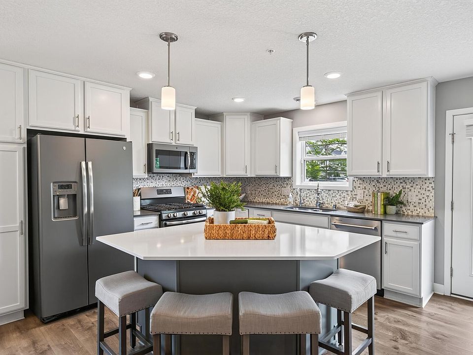 10270 Dallas Ln N, Maple Grove, MN 55369 | MLS #7118465 | Zillow