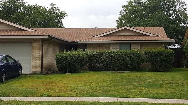2nd image of 118 Village Dr