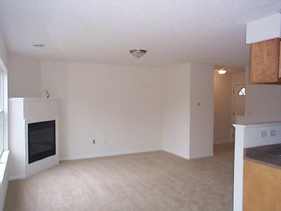 3rd image of 3524 Saint Anthony Way #3