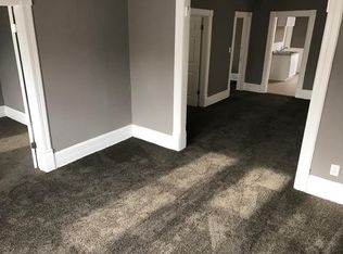 312 E Clarence St, Milwaukee, WI 53207