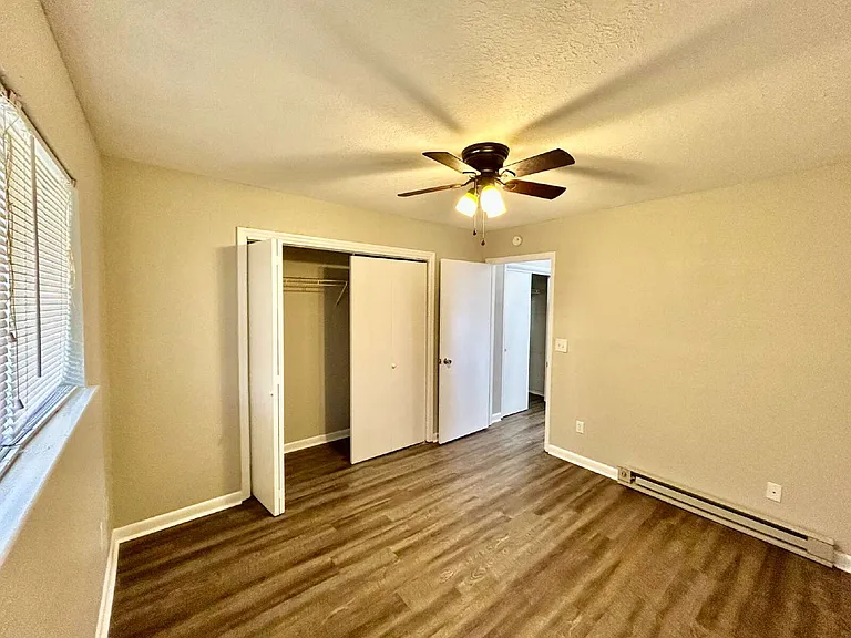 208 Valley View Ave #10 — Photo 21