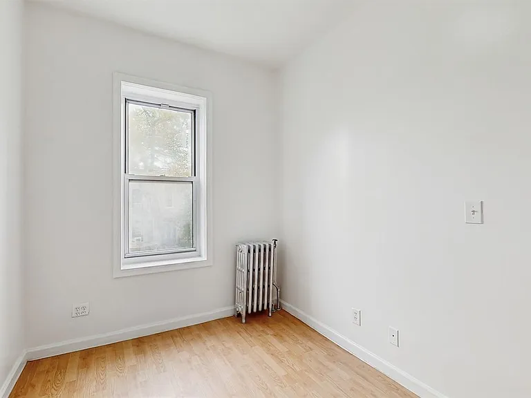 454 77th St #3 — Photo 8