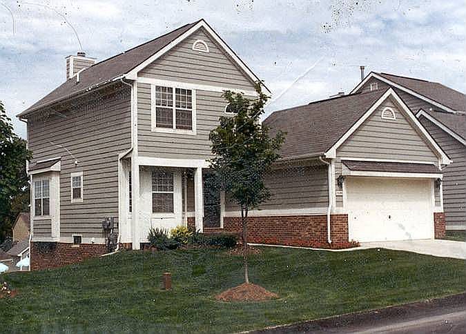 1st image of 31109 Columbia Dr #1