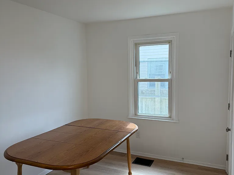 35 Harding Ave — Photo 47