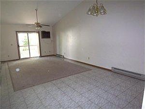 2nd image of 117 Parkgate Ave