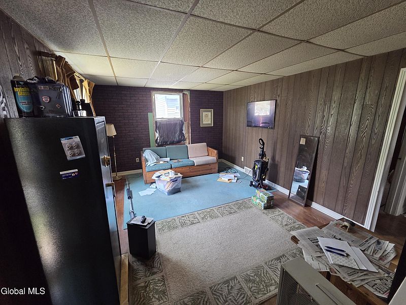 4th image of 3337 Alice Street