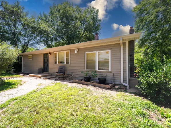 686 County Road 100, Alton, MO 65606