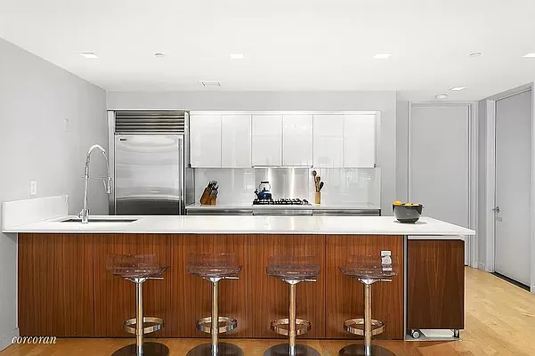 Rented by Compass | media 4