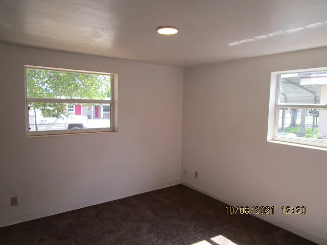 1262 Essex Rd — Photo 8