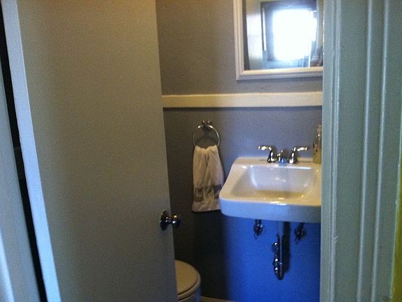 5th image of 7327 Charlotte St