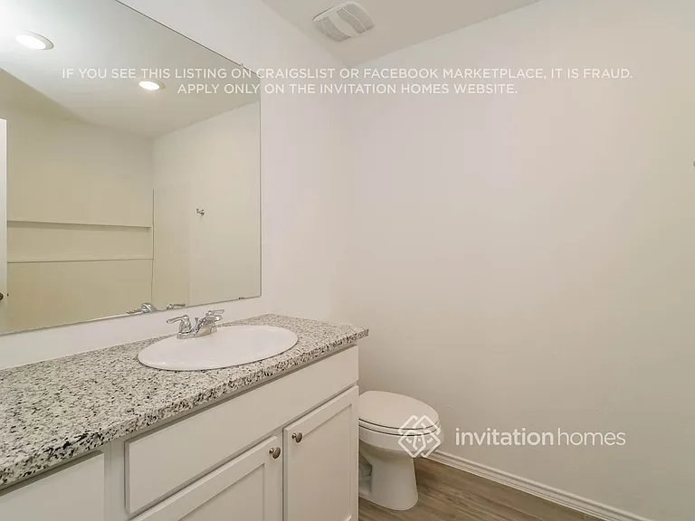 222 Hollywood Dr — Photo 14