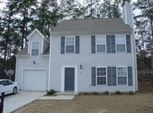 706 Big Twig Ln, Durham, NC 27703