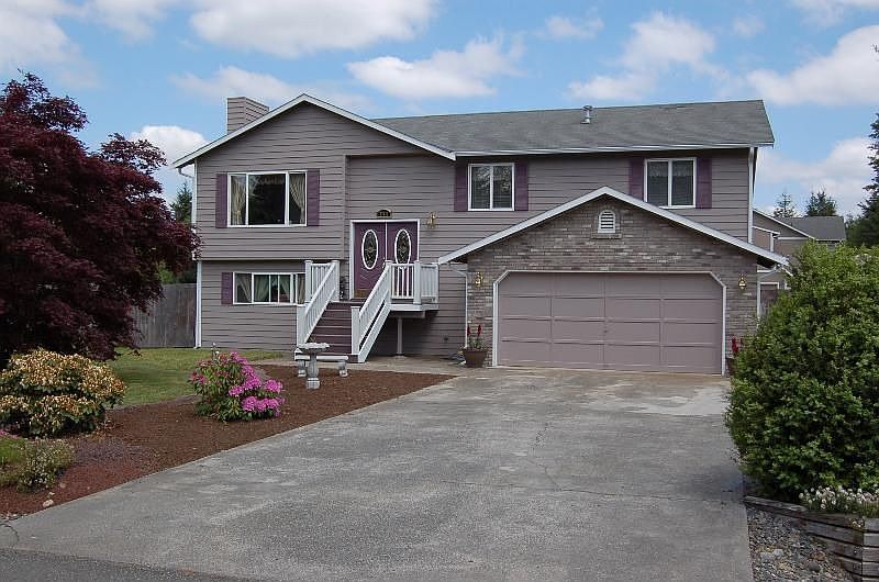 1st image of 27411 72nd Ave E