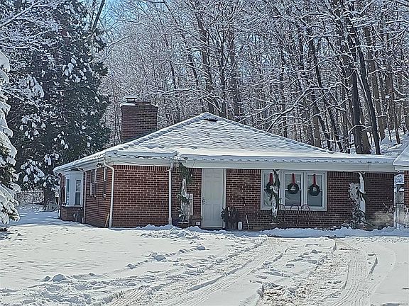 2nd image of 45 Peters Ln
