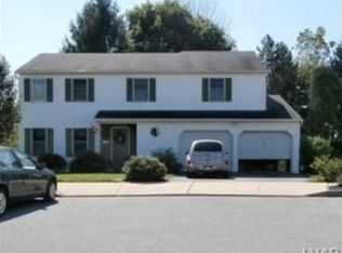 4658 Schimmel Ct, Whitehall, PA 18052
