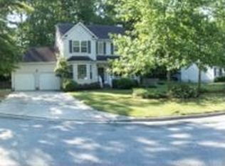 751 Dissdale Ln, Chesapeake, VA 23320