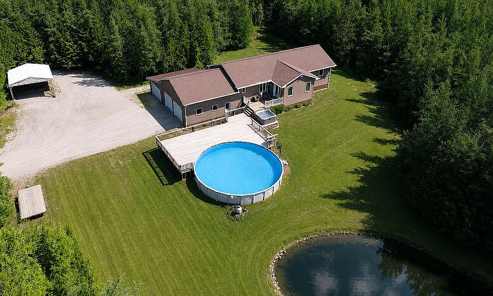 1st image of 4829 Haken Rd