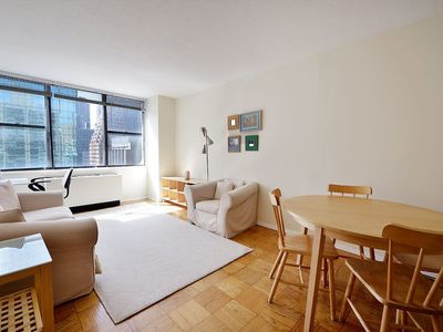 301 E 45th St APT 15C, New York, NY, 10017