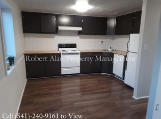 824 SW 7th St UNIT C, Pendleton, OR 97801