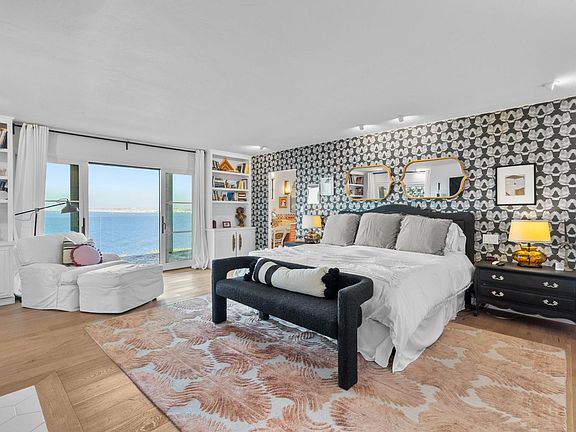 4th image of 615 Palos Verdes Dr W