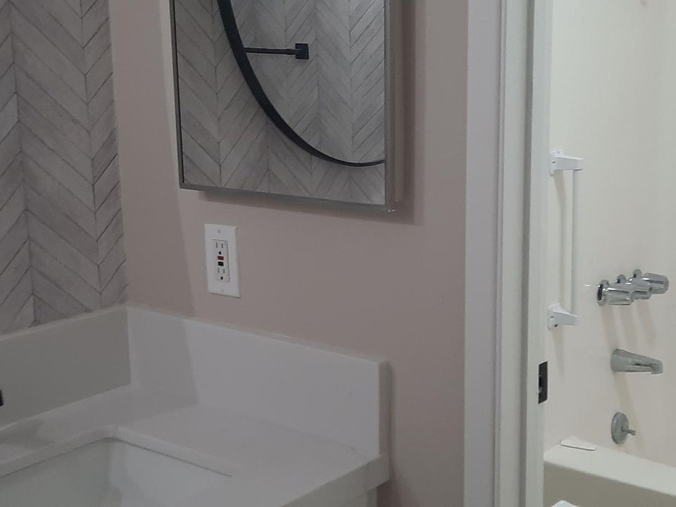 BATH ROOM