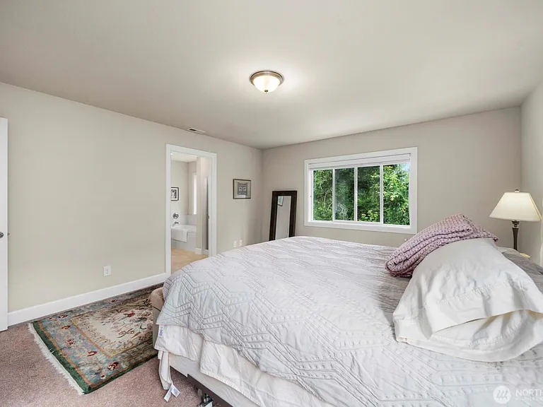 4410 Sentinel Ct — Photo 3
