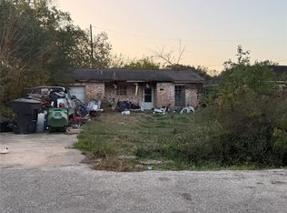 7338 England St, Houston, TX 77021