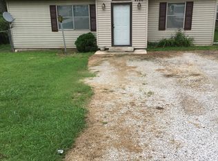 2700 N Howard Ave, Springfield, MO 65803