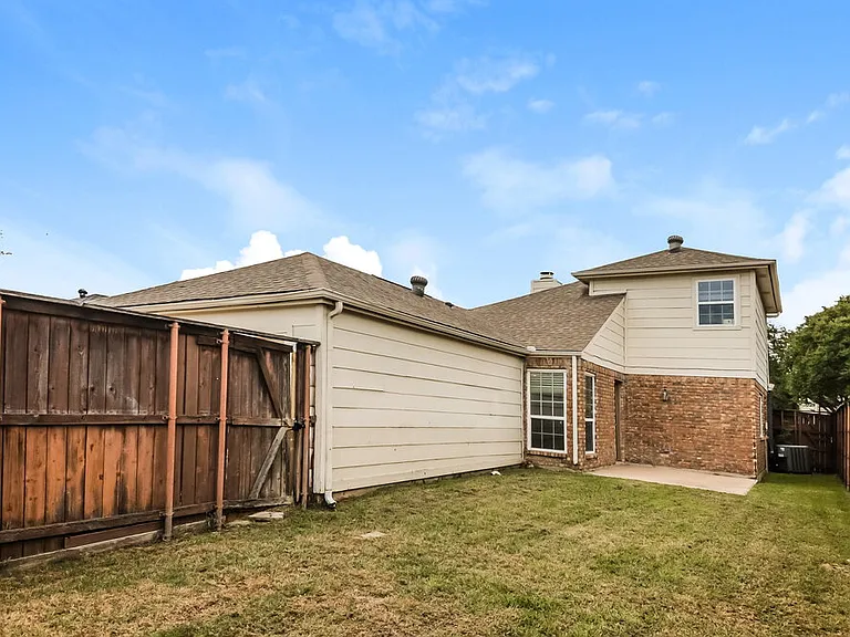 1208 Paintbrush St — Photo 17
