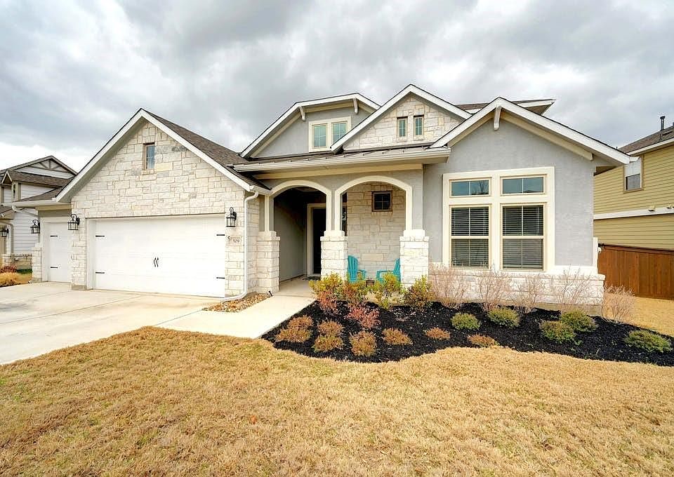 1st image of 509 Chitalpa St