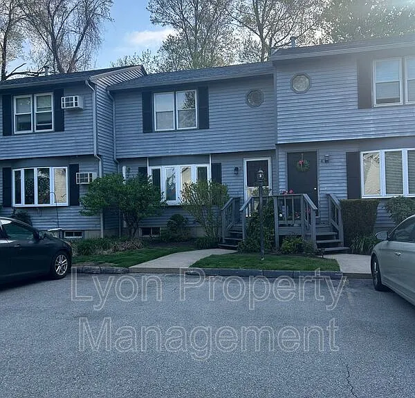 245 Mayfield Ave #3 — Photo 1