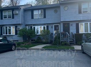 245 Mayfield Ave APT 3, Cranston, RI 02920