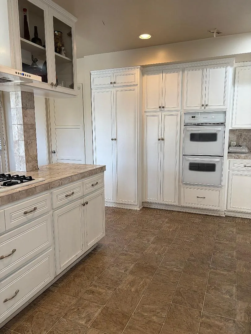 7506 Oak Park Ave — Photo 3